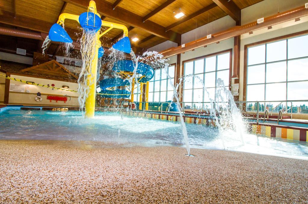 Elkhorn Resort, Spa, And Conference Centre Wasagaming Eksteriør bilde