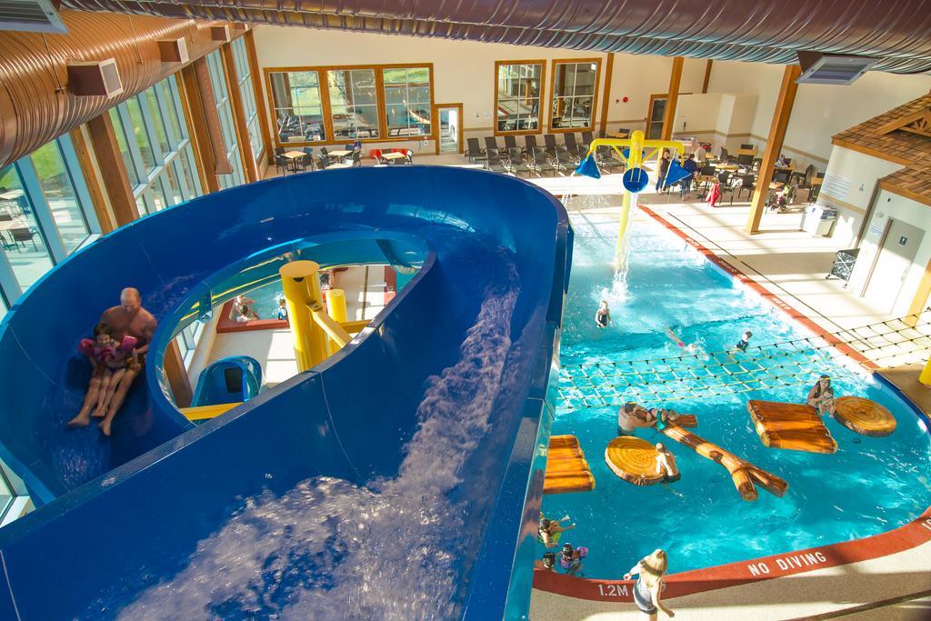 Elkhorn Resort, Spa, And Conference Centre Wasagaming Eksteriør bilde
